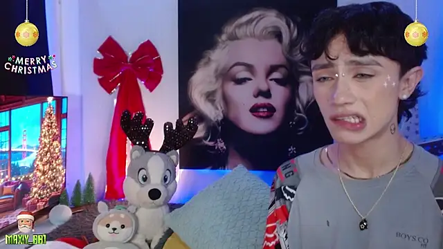 maxiy 001 online show from 5, 12, 2024