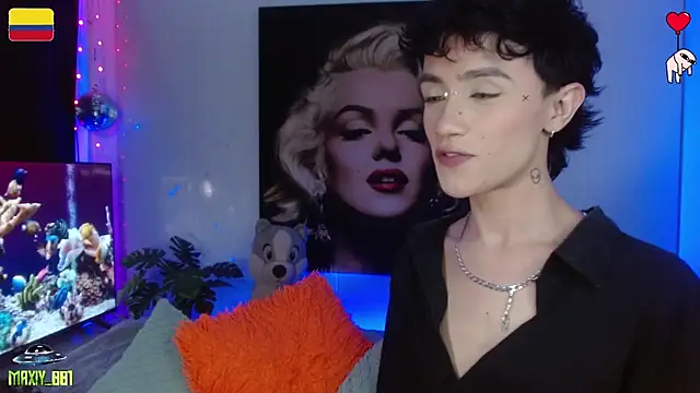 Snapshot of maxiy_001 chatting on 19, 7, 2026 maxiy 001 online show from 19, 7, 2026