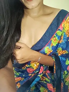 Snapshot of Meenakshi_ chatting on 29, 10, 2025 Meenakshi  online show from 29, 10, 2025