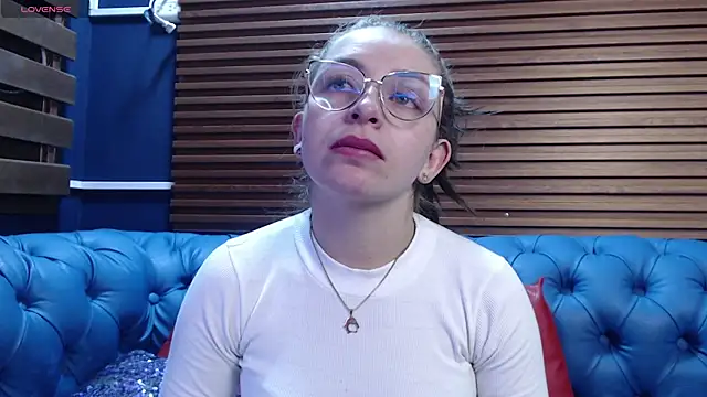  isaabellaa online show from 17, 2, 2025