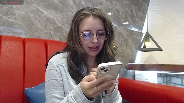  isaabellaa online show from 4, 3, 2025