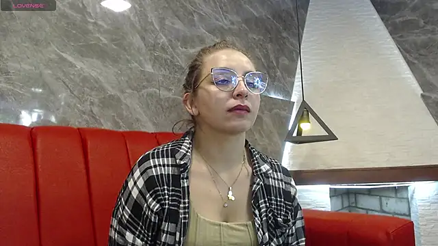  isaabellaa online show from 7, 3, 2025