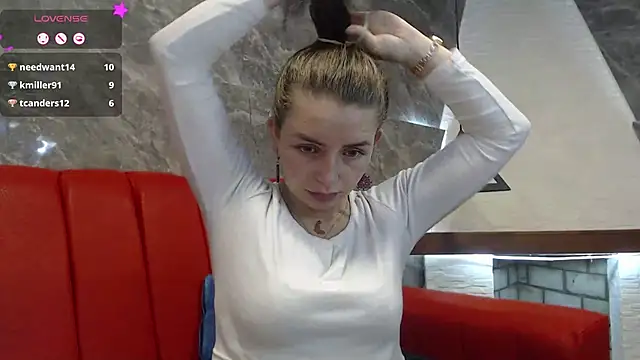  isaabellaa online show from 19, 3, 2025