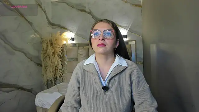 Snapshot of _isaabellaa chatting on 4, 7, 2026 isaabellaa online show from 4, 7, 2026