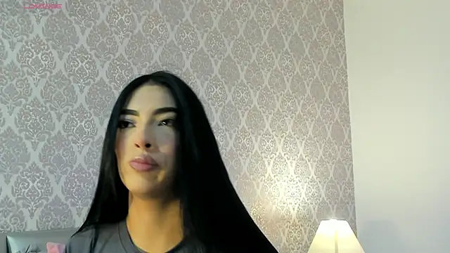 Snapshot of AriRobert_ chatting on 12, 11, 2025 AriRobert online show from 12, 11, 2025