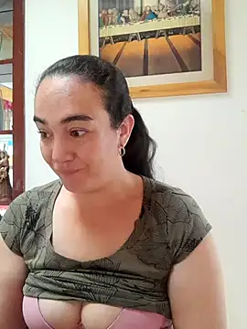 skayhot  online show from 15, 11, 2025