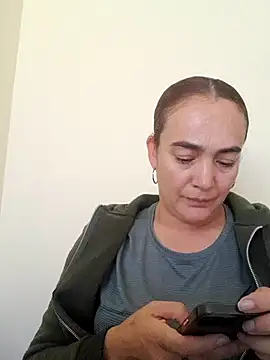 skayhot  online show from 4, 6, 2026