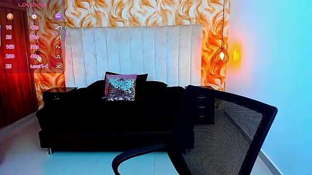 Snapshot of miichael_black chatting on 10, 7, 2026 miichael black online show from 10, 7, 2026
