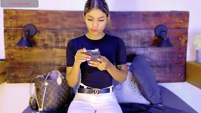 Celeste sanz online show from 8, 4, 2026