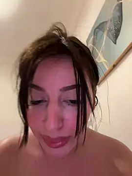 Hot malak online show from 14, 3, 2025