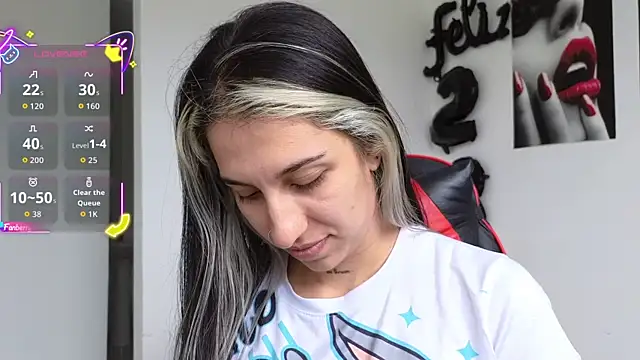 Snapshot of tammyandrade_ chatting on 2, 12, 2025 tammyandrade online show from 2, 12, 2025