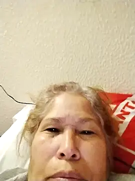 girl amada online show from 9, 10, 2025