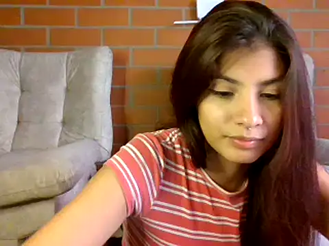 hanna beili online show from 4, 12, 2024