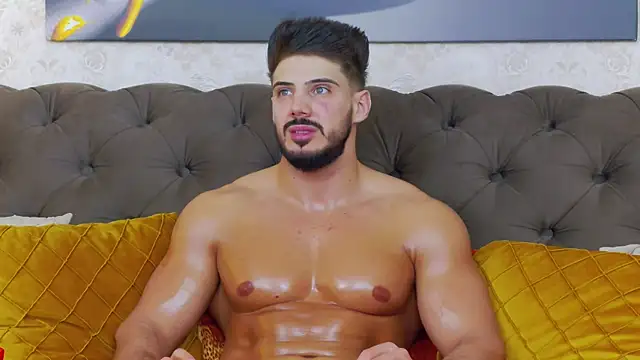 Snapshot of DustinKeent chatting on 6, 2, 2025 DustinKeent online show from 6, 2, 2025