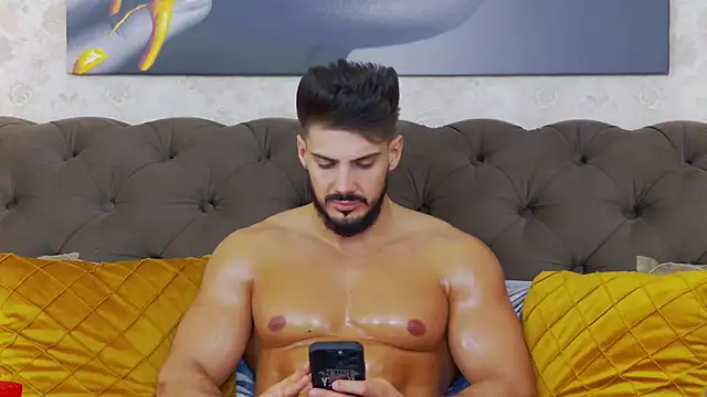 Snapshot of DustinKeent chatting on 21, 2, 2025 DustinKeent online show from 21, 2, 2025