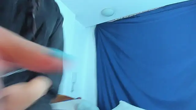 Snapshot of emiily15__ chatting on 28, 1, 2025 emiily15 online show from 28, 1, 2025