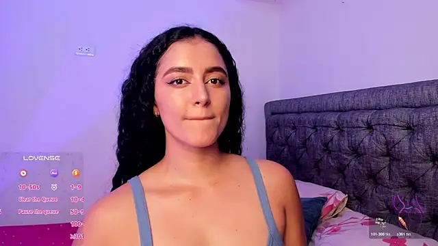 Snapshot of Adhara-zanne chatting on 13, 11, 2025 Adhara-zanne online show from 13, 11, 2025