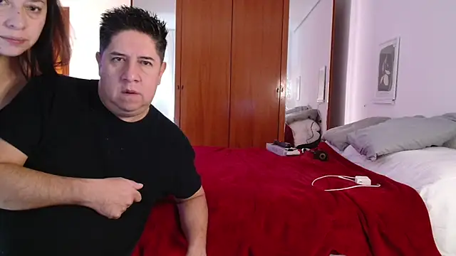 Snapshot of THIAGOEVA chatting on 29, 11, 2025 THIAGOEVA online show from 29, 11, 2025