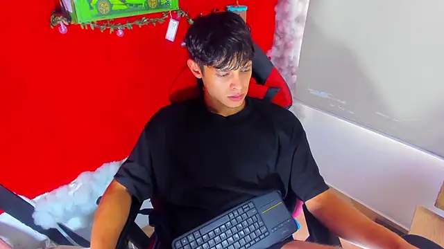 LilOwen  online show from 14, 9, 2025