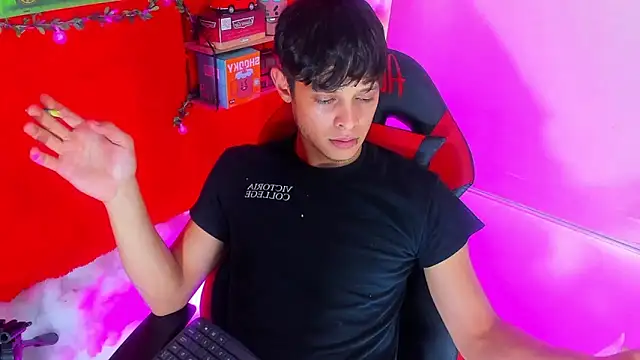 LilOwen  online show from 16, 9, 2025