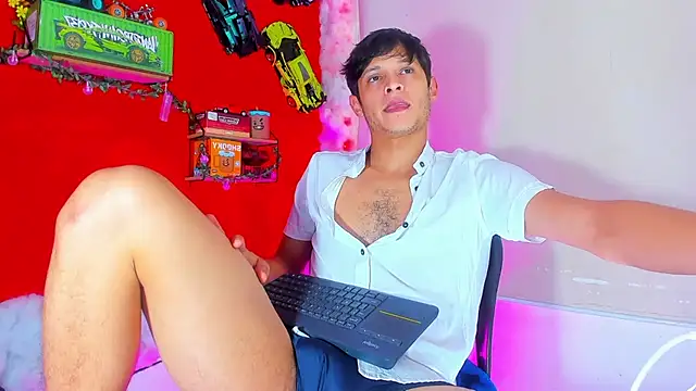 LilOwen  online show from 28, 9, 2025