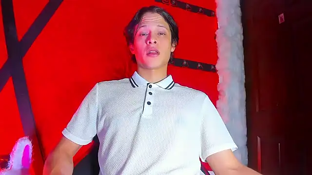 LilOwen  online show from 3, 3, 2026