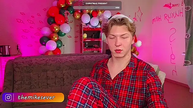 Snapshot of TheMikeSever chatting on 24, 12, 2024 TheMikeSever online show from 24, 12, 2024