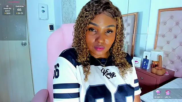 Isla Scott online show from 21, 3, 2025