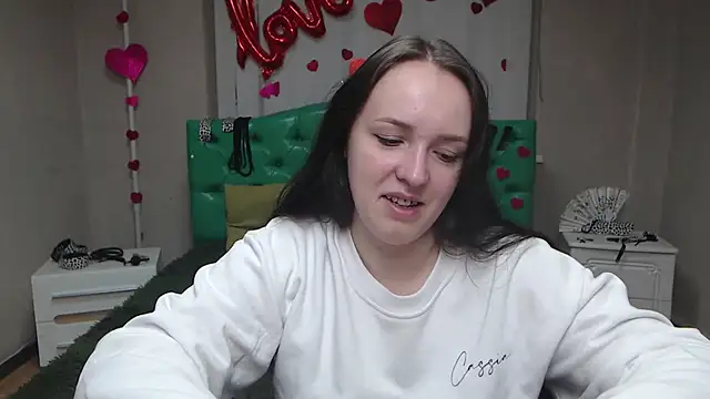 Snapshot of IsabelBlackberry chatting on 15, 10, 2025 IsabelBlackberry online show from 15, 10, 2025