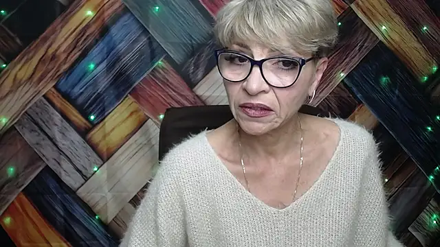 EllaBonito online show from 3, 10, 2025