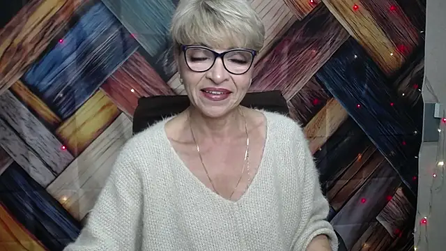 EllaBonito online show from 17, 10, 2025