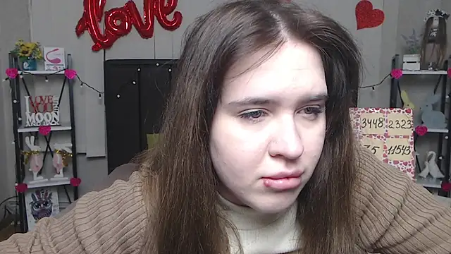 LauraHlot online show from 2, 3, 2025