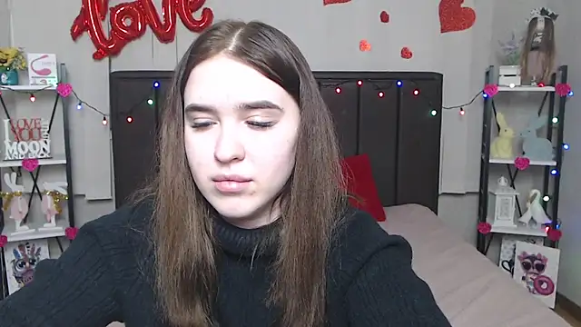 LauraHlot online show from 22, 3, 2025