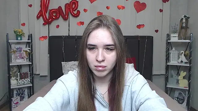 LauraHlot online show from 6, 3, 2026