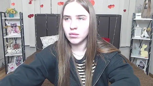 LauraHlot online show from 31, 5, 2026