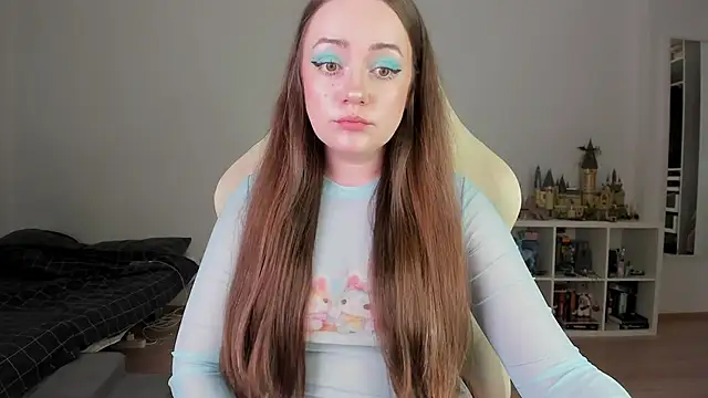 Snapshot of WalkingGirl chatting on 19, 3, 2026 WalkingGirl online show from 19, 3, 2026