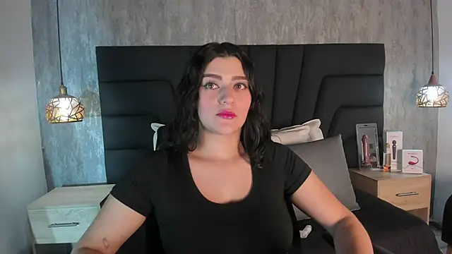 Snapshot of SARA_STONE17 chatting on 25, 2, 2025 SARA STONE17 online show from 25, 2, 2025