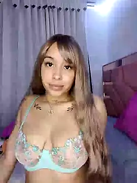 Snapshot of MarieLeon chatting on 24, 1, 2025 MarieLeon online show from 24, 1, 2025