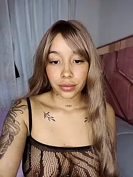 Snapshot of MarieLeon chatting on 7, 3, 2025 MarieLeon online show from 7, 3, 2025