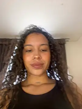 MarieLeon online show from 15, 6, 2026