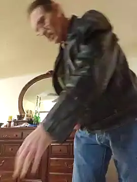 Snapshot of coolbrease10 chatting on 29, 12, 2024 coolbrease10 online show from 29, 12, 2024