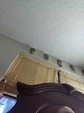 Snapshot of coolbrease10 chatting on 19, 1, 2025 coolbrease10 online show from 19, 1, 2025