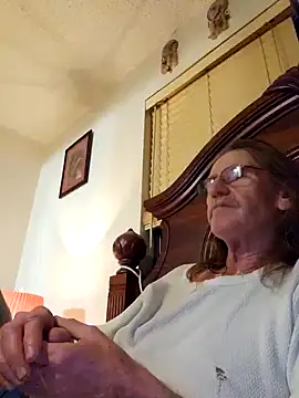 Snapshot of coolbrease10 chatting on 22, 1, 2025 coolbrease10 online show from 22, 1, 2025