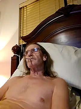 Snapshot of coolbrease10 chatting on 18, 2, 2025 coolbrease10 online show from 18, 2, 2025