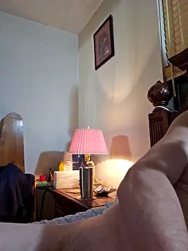 Snapshot of coolbrease10 chatting on 28, 2, 2025 coolbrease10 online show from 28, 2, 2025