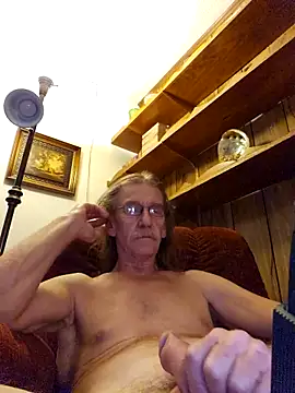 Snapshot of coolbrease10 chatting on 12, 11, 2025 coolbrease10 online show from 12, 11, 2025