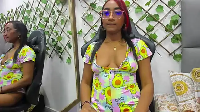 MurphyAngelina online show from 6, 2, 2025