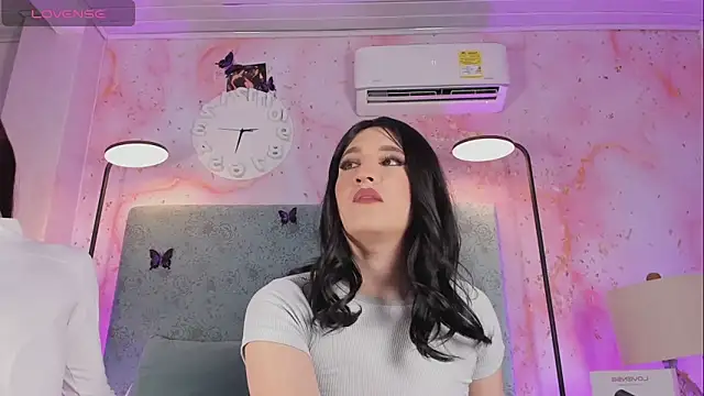 JESSI NAOMI online show from 11, 4, 2026