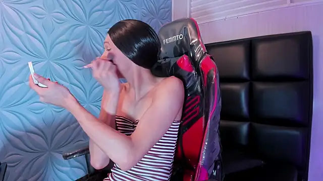 Milk max 18 online show from 16, 12, 2025