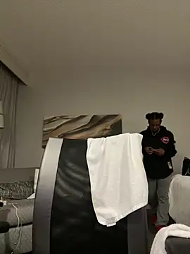 Snapshot of MobyDxck chatting on 22, 12, 2024 MobyDxck online show from 22, 12, 2024